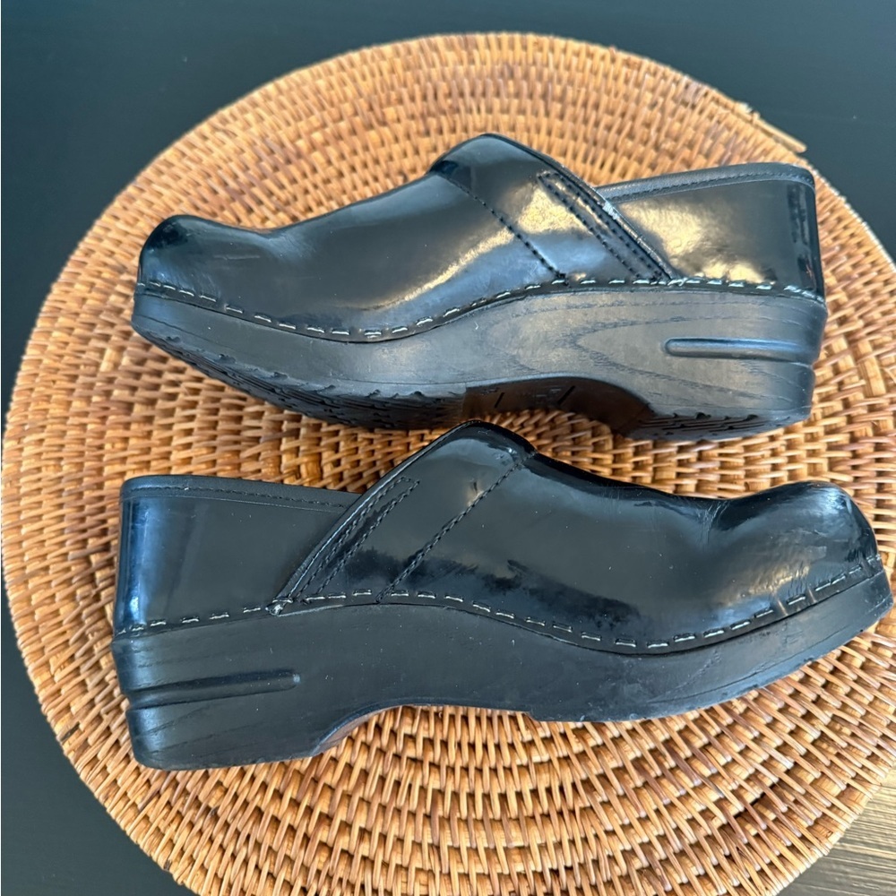 Dansko Shiny Black professional nursing Shoes slip resistant size 38 - Picture 8 of 12